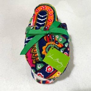 NWT Vera Bradley Fluffy Slippers Women’s Size 7 - 8 | Venetian Paisley